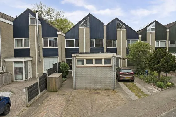 Tussenwoning te koop: Swammerdamstraat 37, Schoonvelde-West Hoogeveen