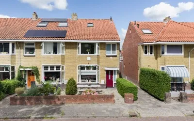 Hoekwoning te koop: Swammerdamstraat 7, Zamenhofpark Leeuwarden
