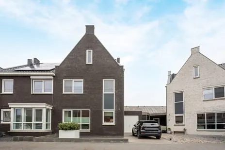 Hoekwoning te koop: Swanegat 17, Spaarndam Spaarndam