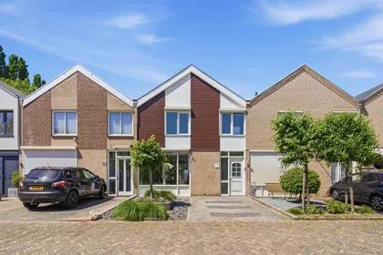 Tussenwoning te koop: Sweelinck 114, De Elzen Boxmeer
