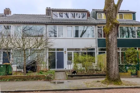 Tussenwoning te koop: Sweelincklaan 6, Komponistenbuurt Ede