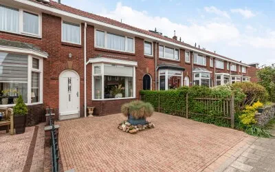 Tussenwoning te koop: Sweelinckstraat 16, Viottakade en omgeving Dordrecht