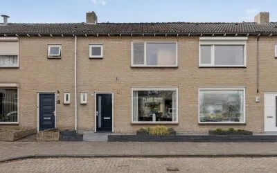 Tussenwoning te koop: Sweelinckstraat 43, Zanddonk Waalwijk