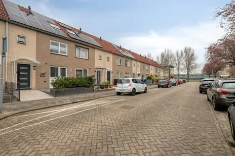 Tussenwoning te koop: Swingstraat 18, Danswijk Noordoost Almere
