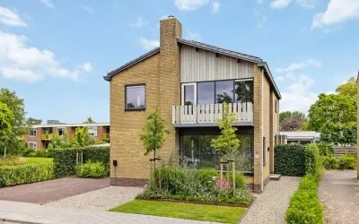 Detached house for sale: Sytsingawiersterleane 23, Omgeving Leeuwarderweg en bungalowpark Sneek