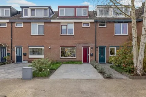 Tussenwoning te koop: Söderblomstraat 107, Hoofddorp Pax West Hoofddorp