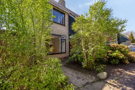 Tussenwoning te koop: 't Holtstek 16, Bedum Zuid - Oost Bedum