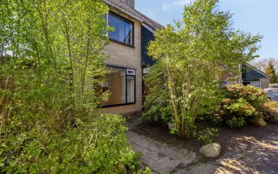 Tussenwoning te koop: 't Holtstek 16, Bedum Zuid - Oost Bedum