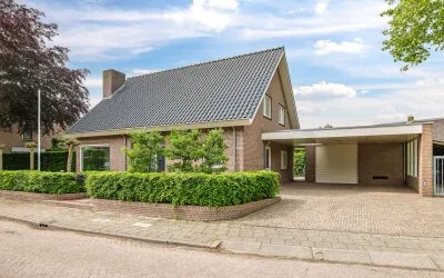 Vrijstaande woning te koop: 't Meulland 10, Kern Valburg Valburg