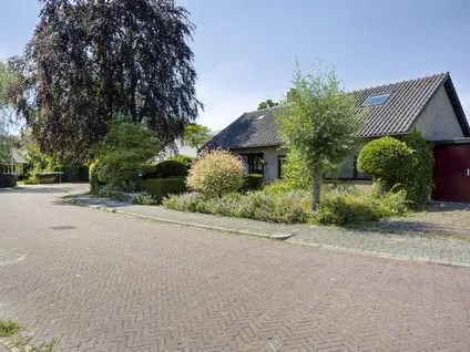 Twee-onder-één-kap te koop: 't Rond 6, Driehoven Loenen Aan De Vecht