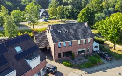 Twee-onder-één-kap te koop: 't Slaa 66, Aalten-kern Zuid 2 Aalten