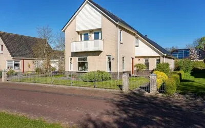 Detached house for sale: Taeckemalaan 42, Uithuizen Centrum Uithuizen