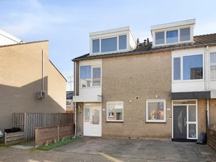 Hoekwoning te koop: Tafelbaai 23, Baaienbuurt Capelle Aan Den Ijssel