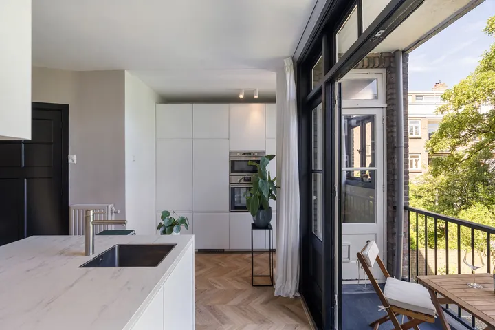 Appartement te koop: Tak van Poortvlietstraat 9B01, Bergpolder Rotterdam