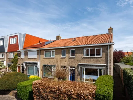 Hoekwoning te koop: Tak van Poortvlietstraat 8, Ministersbuurt-West Delft