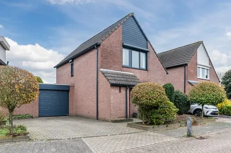 Tussenwoning te koop: Taling 9, De Kelen Veldhoven