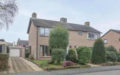 Twee-onder-één-kap te koop: Talmastraat 253, Luchiesland Zuid Assen