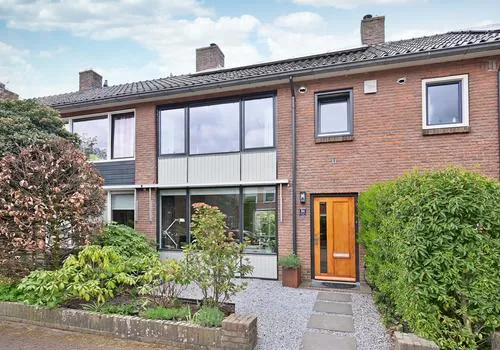 Tussenwoning te koop: Talmastraat 34, Zuidereng Huizen