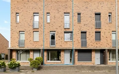 Tussenwoning te koop: Tamboerijnstraat 33, Caberg Maastricht