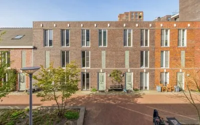 Tussenwoning te koop: Tapstraat 8, Feijenoord Rotterdam
