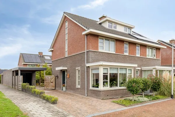 Twee-onder-één-kap te koop: Tarwestraat 46, Halle Halle