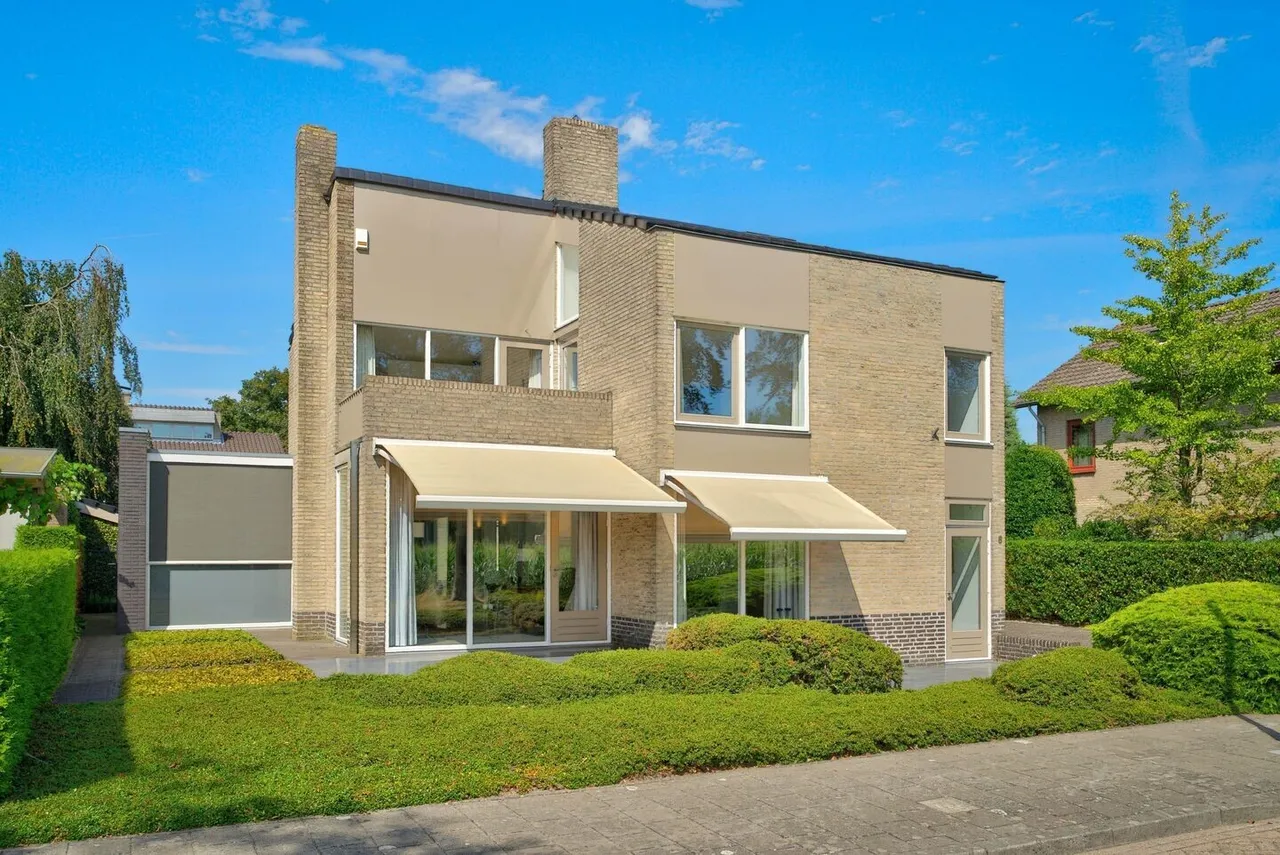 Vrijstaande woning te koop: Taxandrialaan 8, Vught