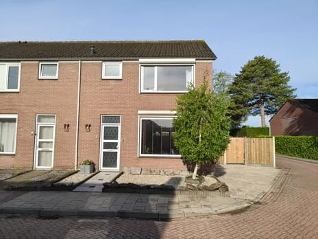 Hoekwoning te koop: Te Waterstraat 2, Kern Axel Axel