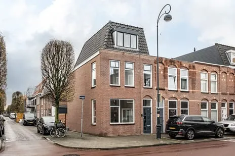 Tussenwoning te koop: Teding van Berkhoutstraat 36, Potgieterbuurt Haarlem