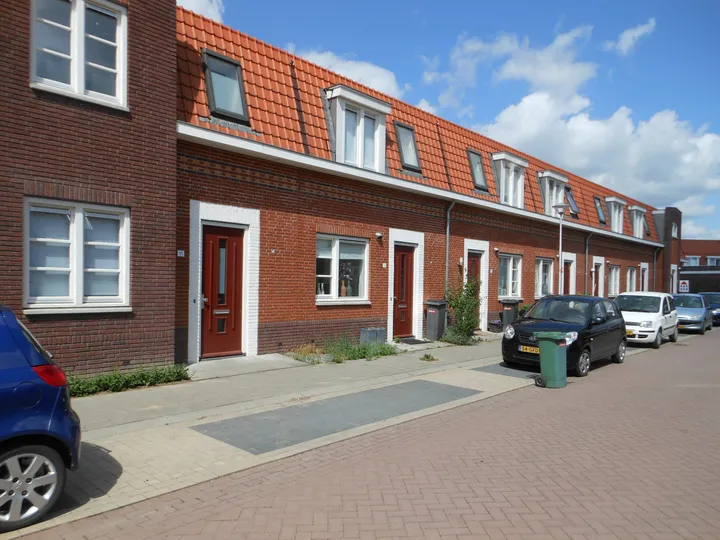 Terraced house for rent: Teerlingen 17, Molenzicht Valburg