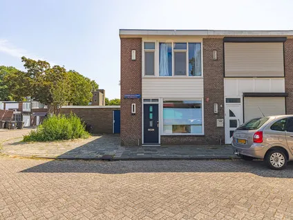 Tussenwoning te koop: Tempelhofstraat 2, Luchthavenbuurt Oost Tilburg