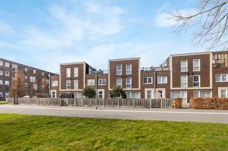 Tussenwoning te koop: Tempo Doeloestraat 172, Indische Buurt Oost Almere