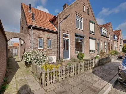 Hoekwoning te koop: Tengbergenstraat 32, Tolkamer