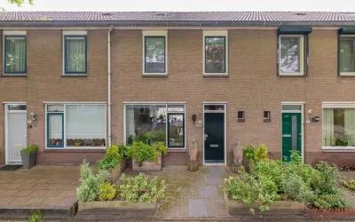 Tussenwoning te koop: Ter Beek 19, Ter Beek Lisse