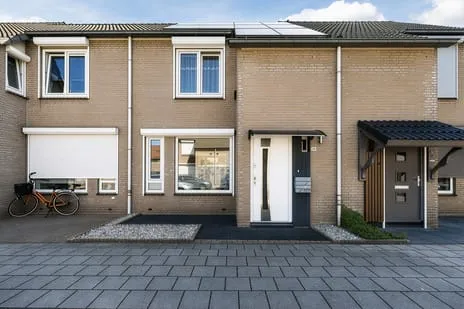 Tussenwoning te koop: ter Borghstraat 46, Braakhuizen-Zuid Geldrop