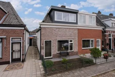 Twee-onder-één-kap te koop: Ter Bruggehof 6, Ootmarsumsestraat en omgeving Almelo