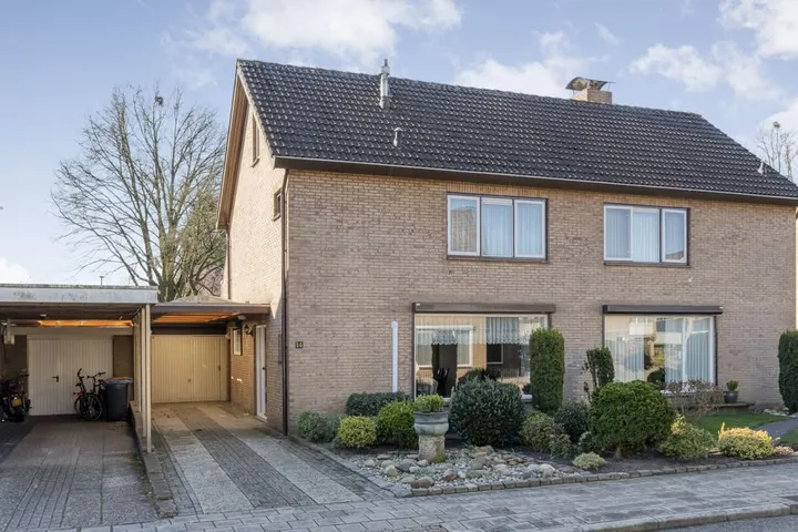 Twee-onder-één-kap te koop: Ter Wadding 14, Schelfhorst Zuidwest Almelo