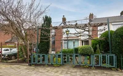 Tussenwoning te koop: Terbregseweg 83, Rotterdam