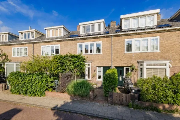 Tussenwoning te koop: Terheidenstraat 9, Zeeheldenbuurt Haarlem