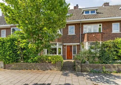 Tussenwoning te koop: Terheijdenseweg 19, Belcrum Breda