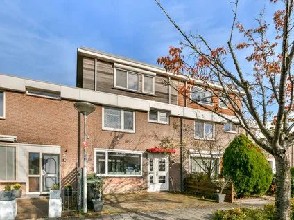 Tussenwoning te koop: Terneuzenstraat 8, Stedenwijk Midden-west Almere