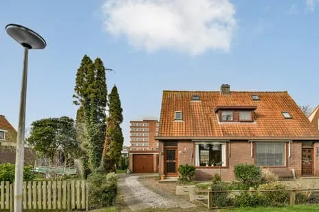 Twee-onder-één-kap te koop: Terpsingel 5, Hoogwerf-Zuid Spijkenisse
