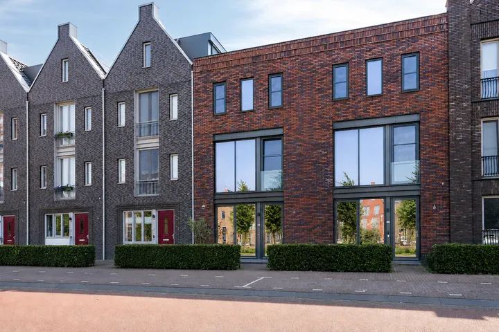 Tussenwoning te koop: Terschellingkade 32, Waddeneilandenbuurt Amersfoort