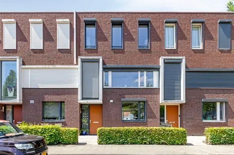 Tussenwoning te koop: Teslastraat 137, Kalsdonk Roosendaal