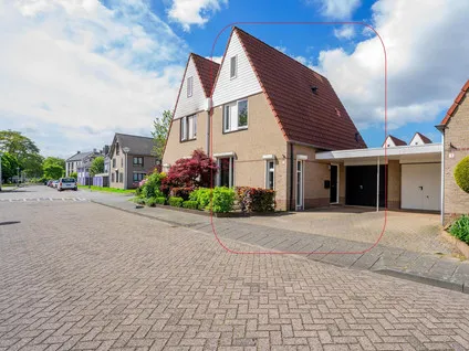 Tussenwoning te koop: Tesselschadelaan 3, Binderen Helmond