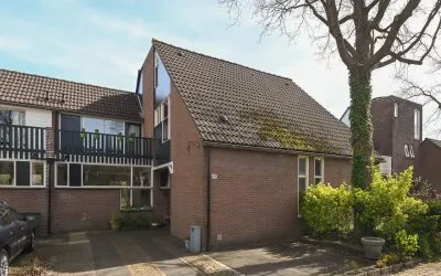 Tussenwoning te koop: Tesselschadelaan 69, Buitendijken Muiderberg Muiderberg