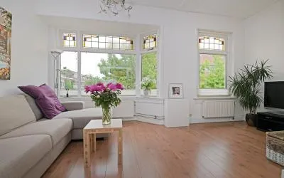 Appartement te huur: Tesselschadestraat 25A, Leiden