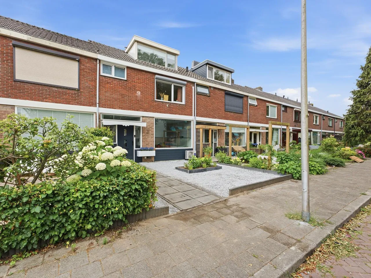 Tussenwoning te koop: Tesselschadestraat 5, Hendrik-Ido-Ambacht