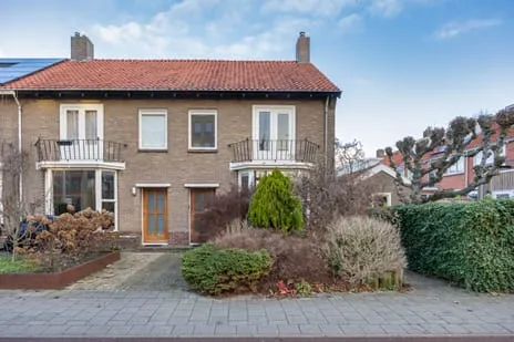 Hoekwoning te koop: Tesselschadestraat 80, Vossepark Leeuwarden