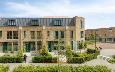 Tussenwoning te koop: Teteringsedijk 55, Brabantpark Breda