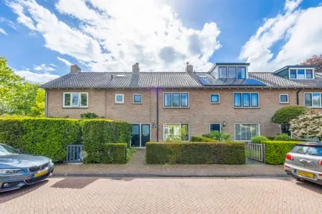 Tussenwoning te koop: Teunenmijns 3, Zevenend Laren (Nh)
